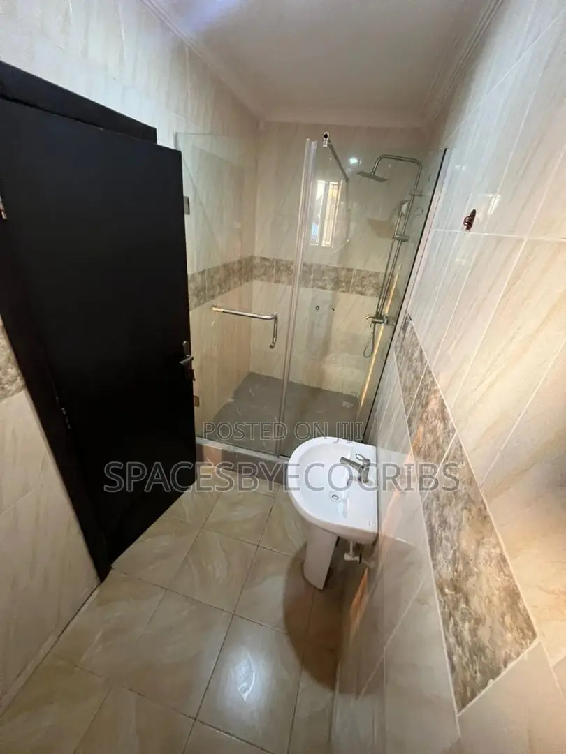 1bdrm Shared Apartment in Dupe Oguntade, Ikate-Elegushi for rent in Ikate-Elegushi