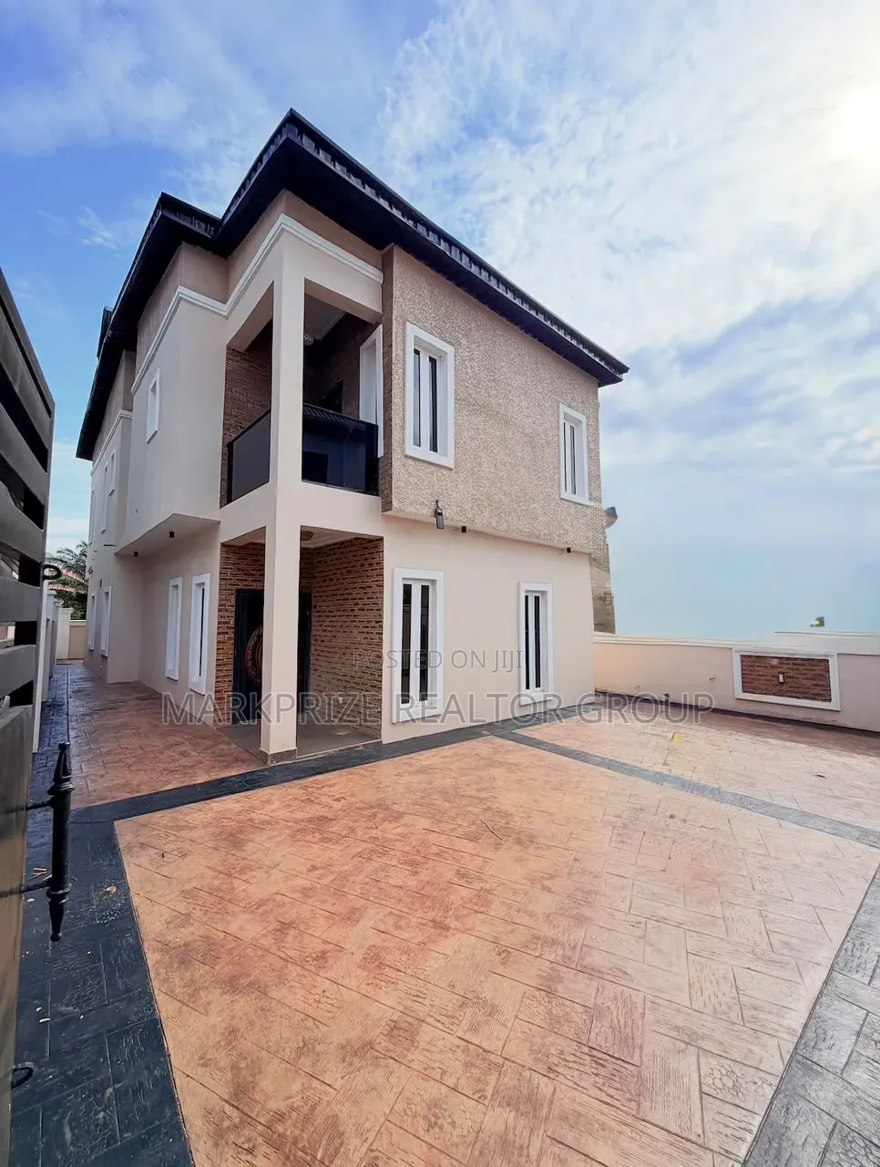 4bdrm Duplex in Opic Isheri Lagos for sale in Isheri North