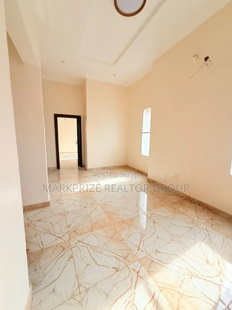 4bdrm Duplex in Opic Isheri Lagos for sale in Isheri North