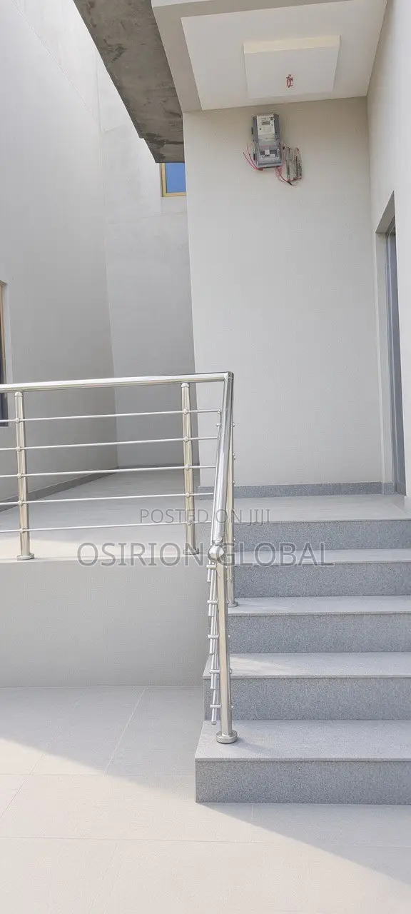 3bdrm Townhouse/Terrace in Aviation Village, Kiami for sale in Kiami