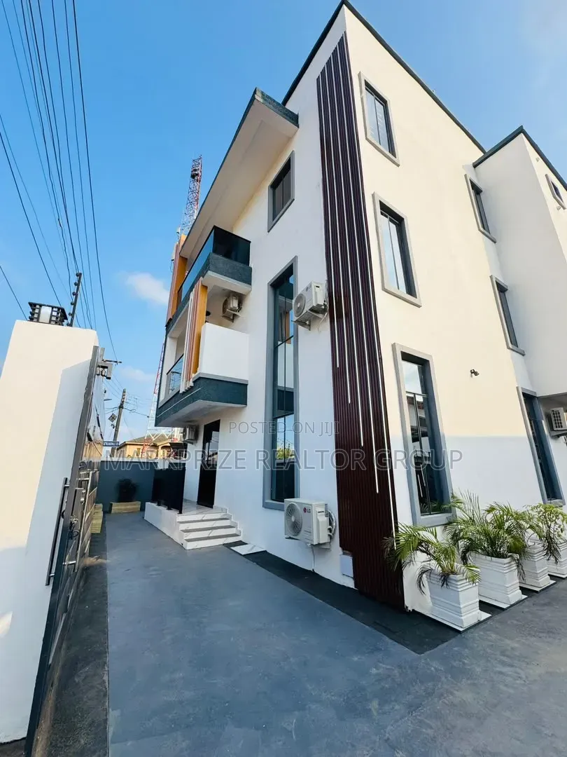 Furnished 4bdrm Duplex in Igando Lagos for sale in Igando / Ikotun/Igando