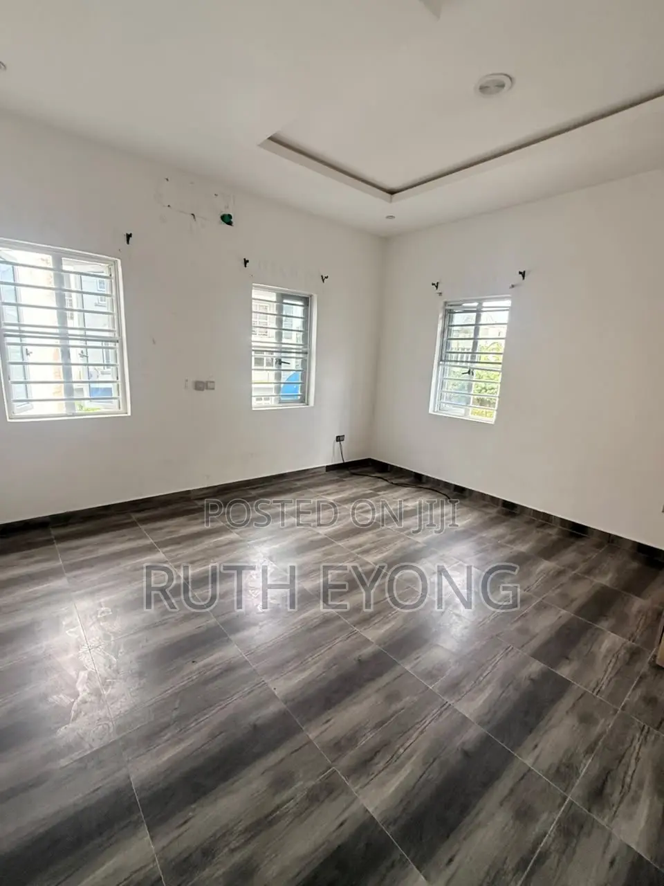 3bdrm Apartment in Lekki Right Lekk for rent in Lekki Phase 1