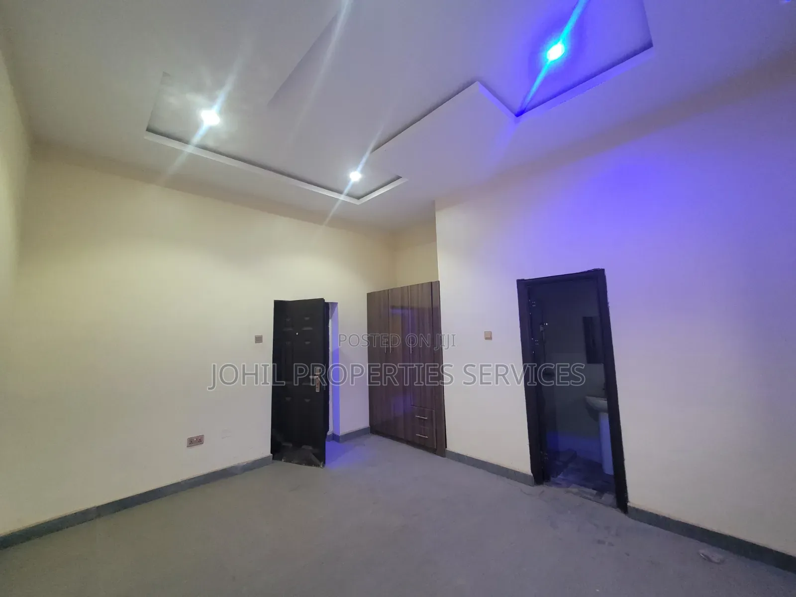 3bdrm Block of Flats in Admiralty Estate, Asokoro for rent in Asokoro