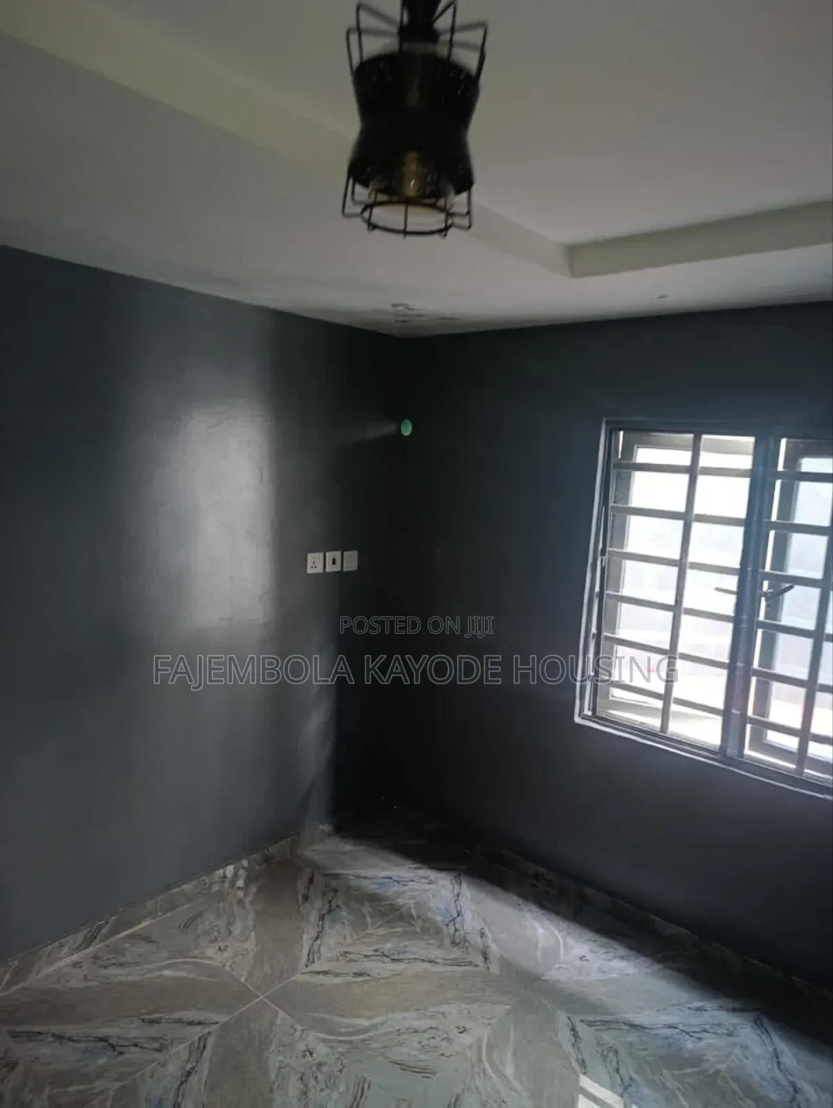 3bdrm Block of Flats in Alexander, Apata for rent in Apata