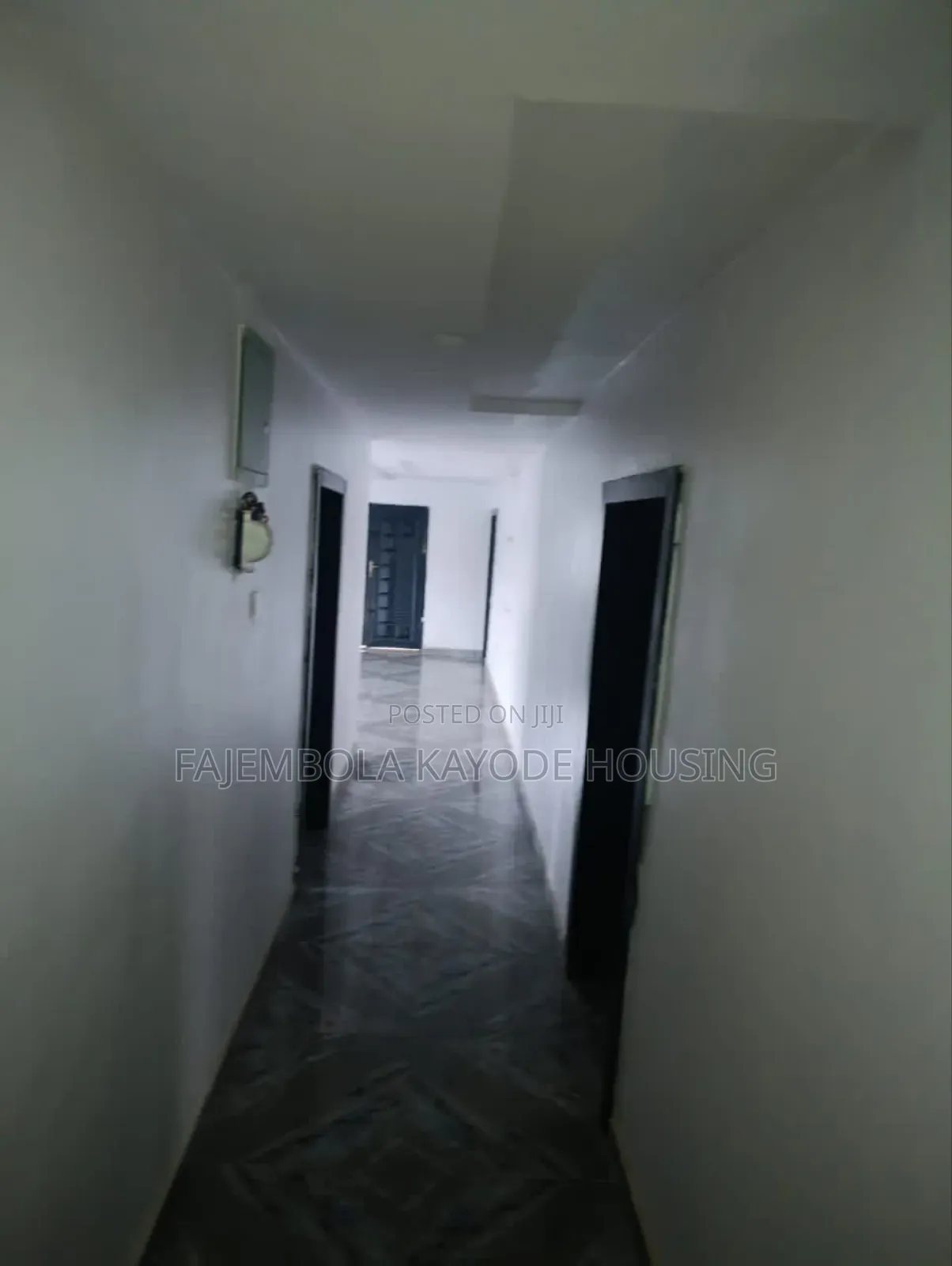 3bdrm Block of Flats in Alexander, Apata for rent in Apata