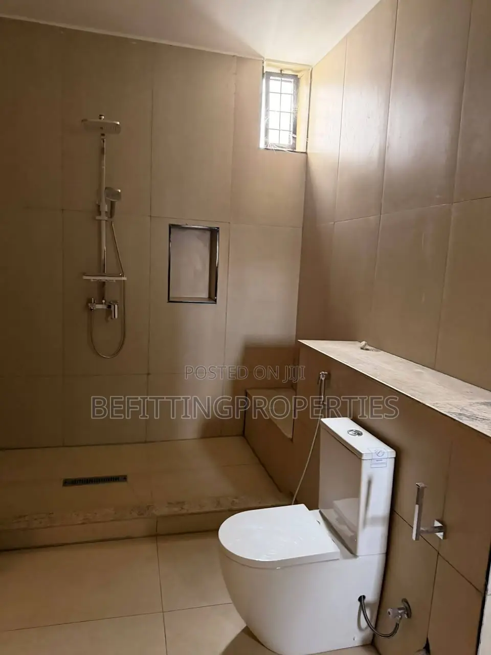 5bdrm Duplex in Guzape District for sale in Guzape District