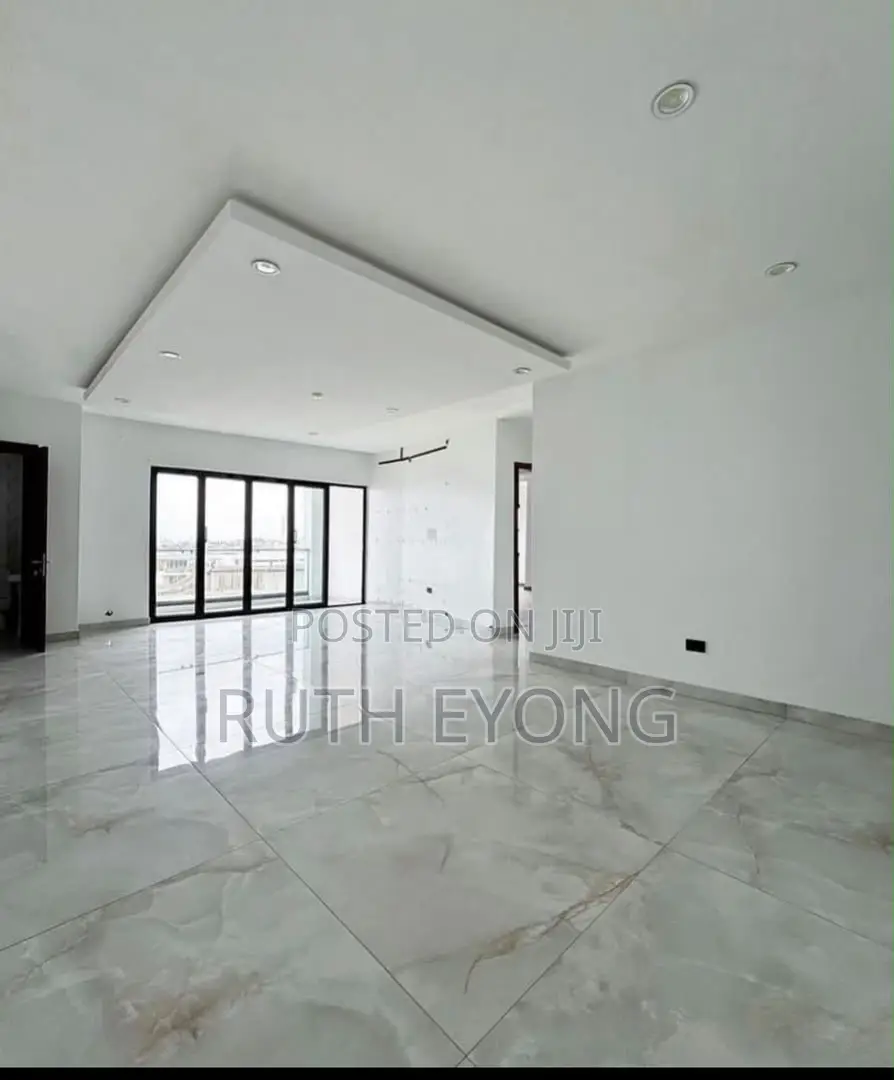 3bdrm Apartment in Ikoyi Lagos for sale in Ikoyi S.W