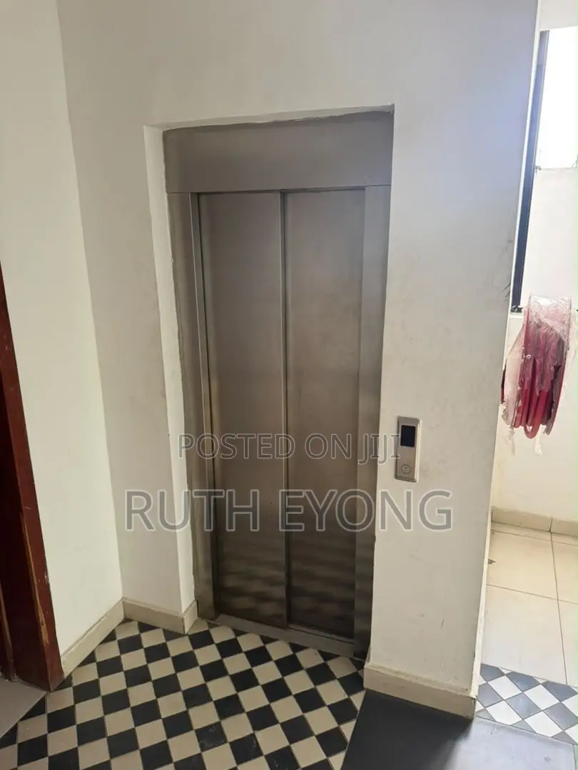 3bdrm Apartment in Ikoyi Lagos for sale in Ikoyi S.W