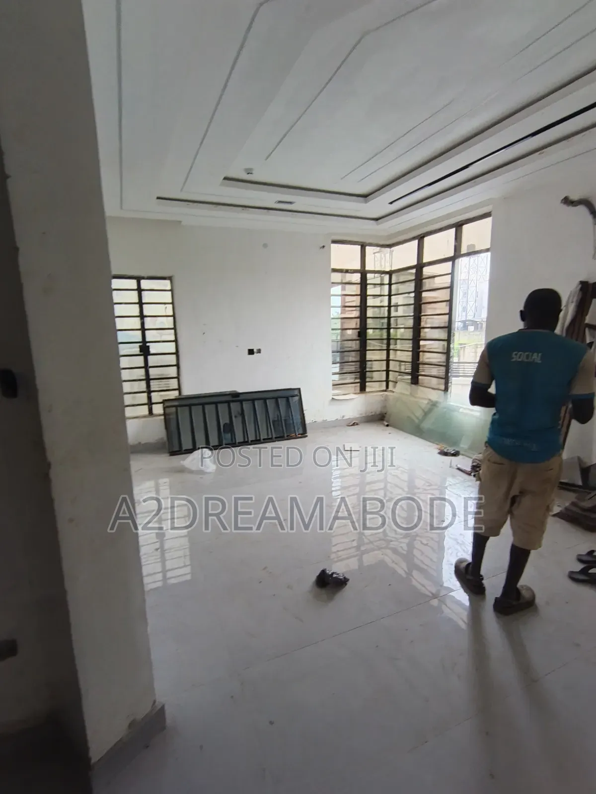4bdrm Duplex in Surulere, Alaka Estate for sale in Alaka Estate