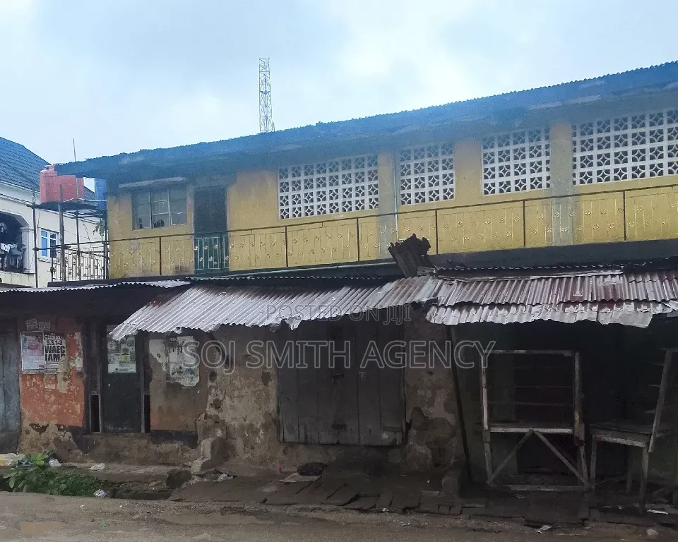 1bdrm Apartment in CHallenge / Mushin for sale in CHallenge / Mushin