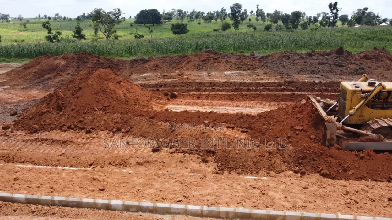 5 Bedroom Fully Detached With BQ in Burum