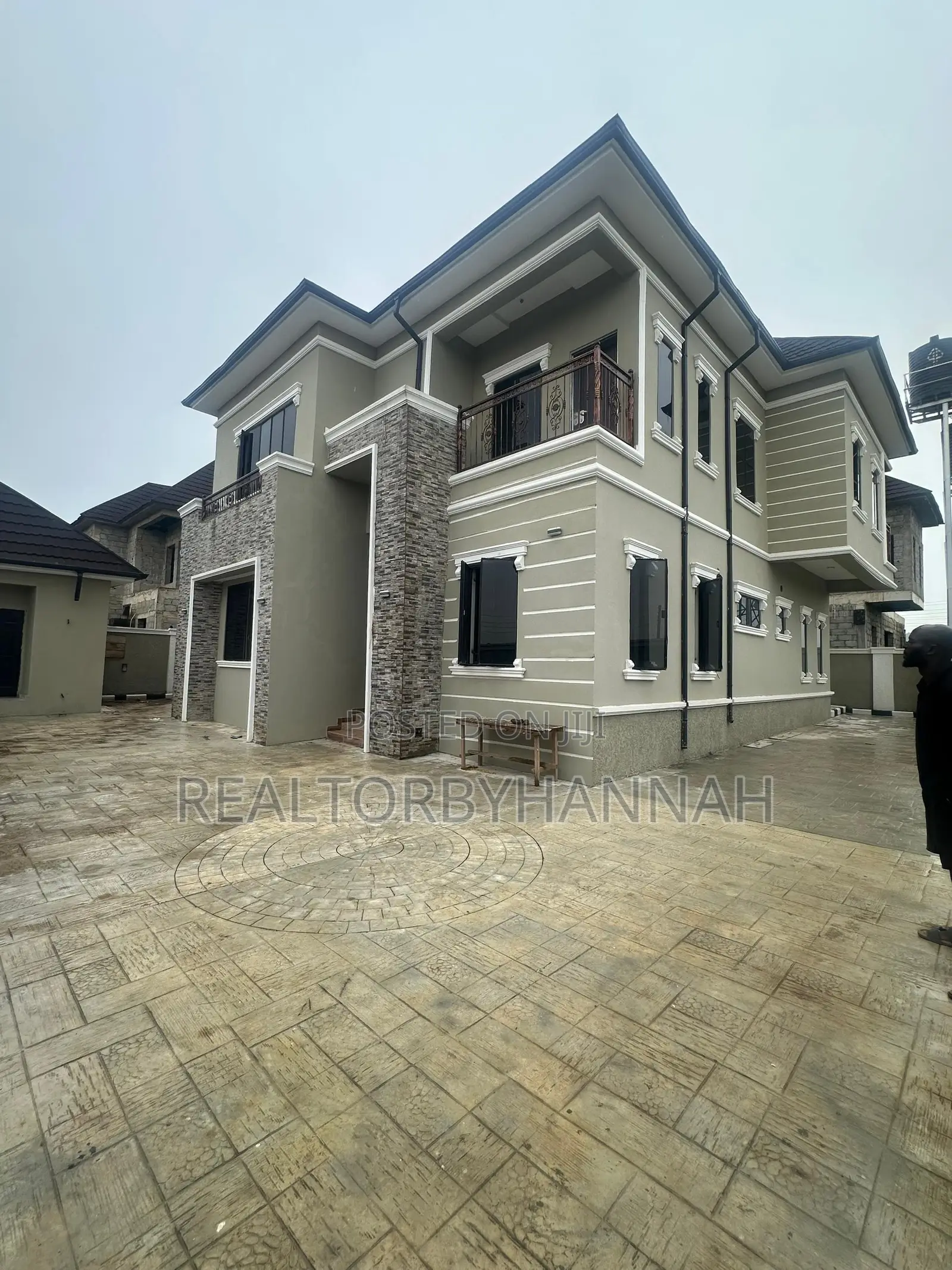 5bdrm Duplex in Niu Estate, Kubwa for sale in Kubwa
