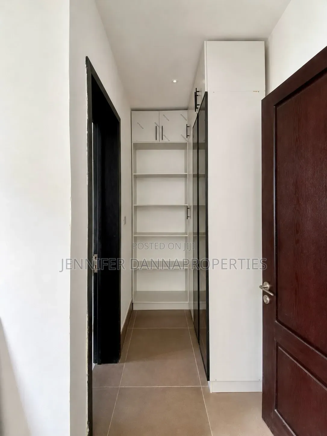 5bdrm Townhouse/Terrace in Parkview Estate for sale in Parkview Estate