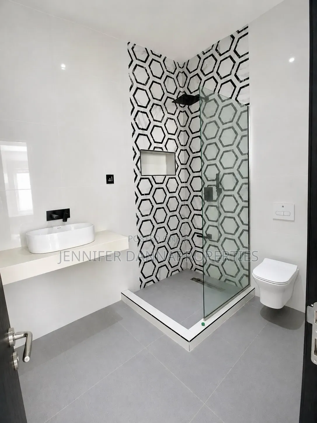 5bdrm Townhouse/Terrace in Parkview Estate for sale in Parkview Estate