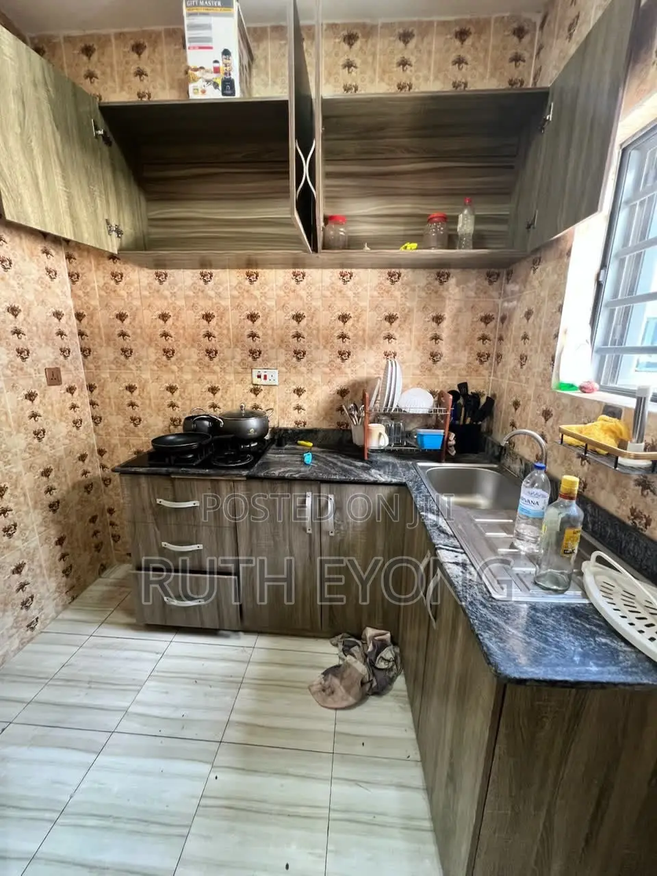 Furnished 1bdrm Apartment in 𝗢𝗿𝗰𝗵𝗶𝗱, Lekki Phase 1 for rent in Lekki Phase 1