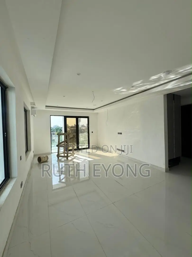 4bdrm Maisonette in Ikoyi, Lagos for sale in Ikoyi S.W