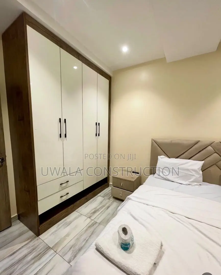 Classic One-Bedroom Apartment in Apo Resettlement