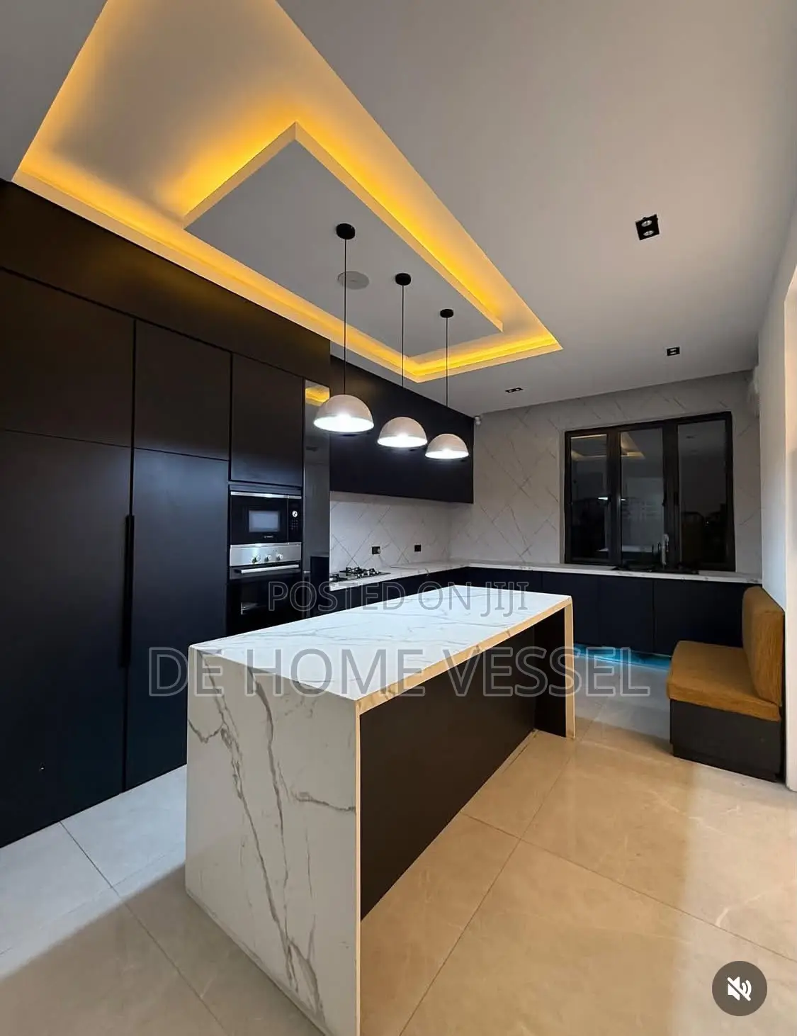 5bdrm Duplex in Ikate for sale in Ikate