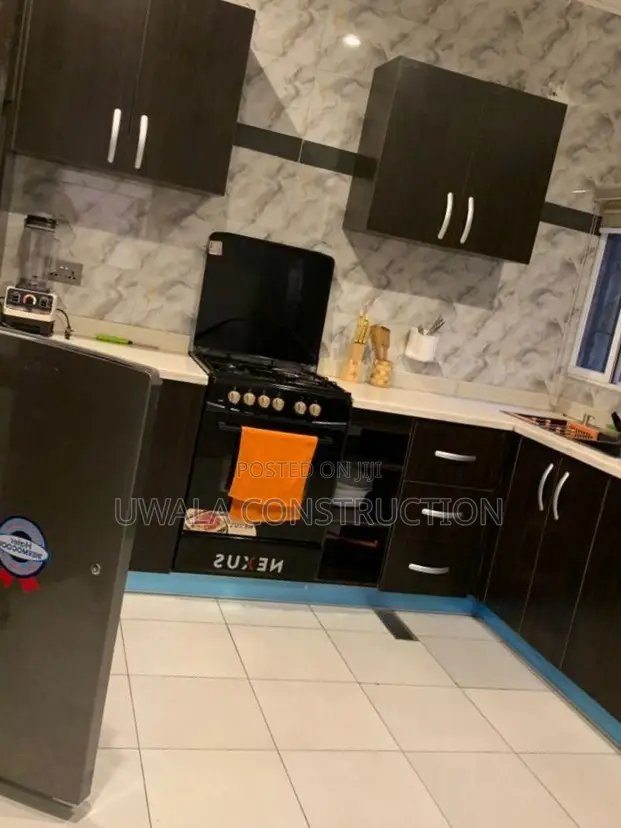 One-Bedroom Apartment in Guzape District