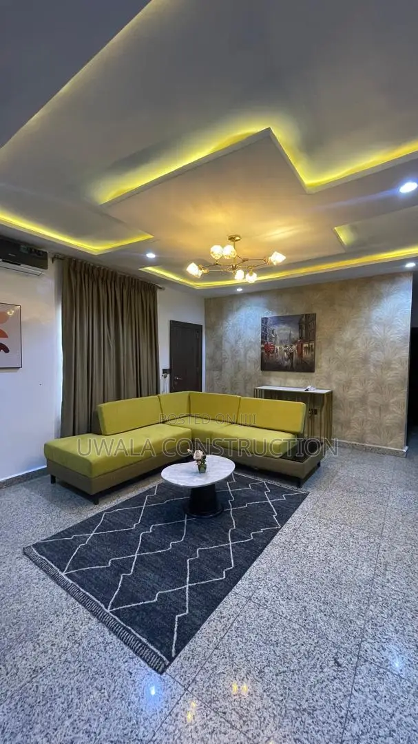 Premium Three-Bedroom Apartment in Guzape District