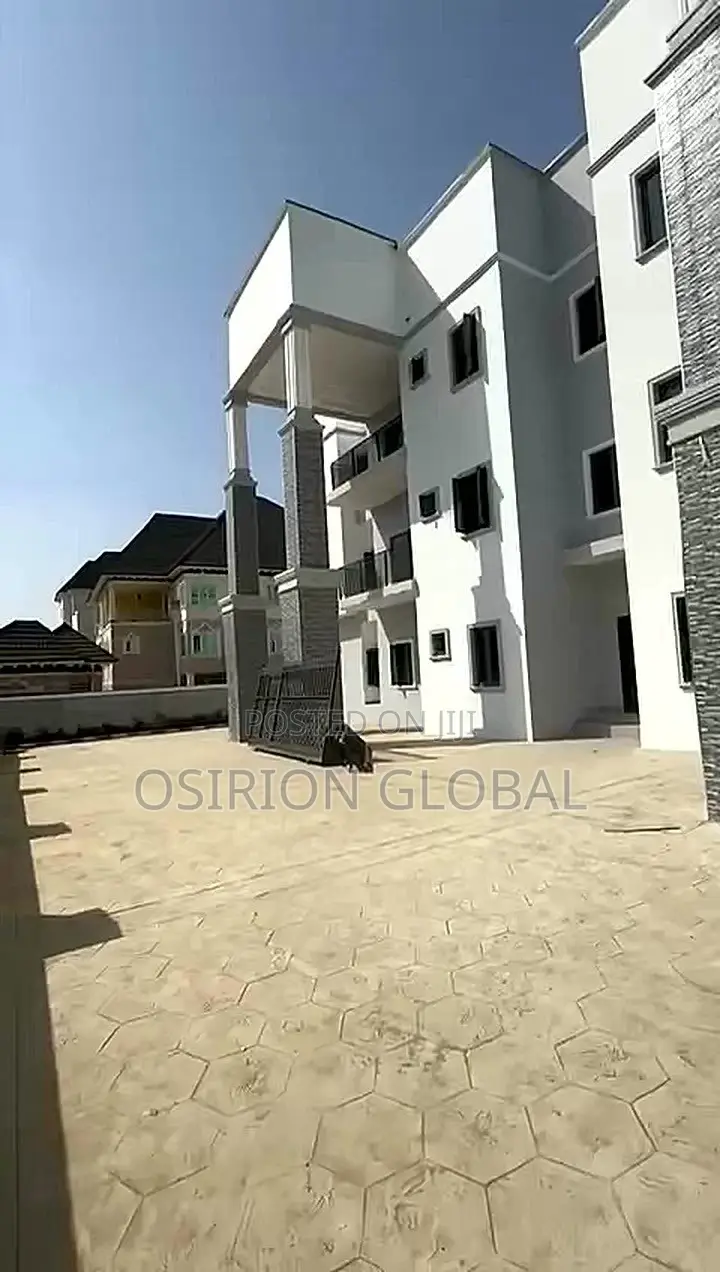 3bdrm Block of Flats in Guzape District for sale in Guzape District