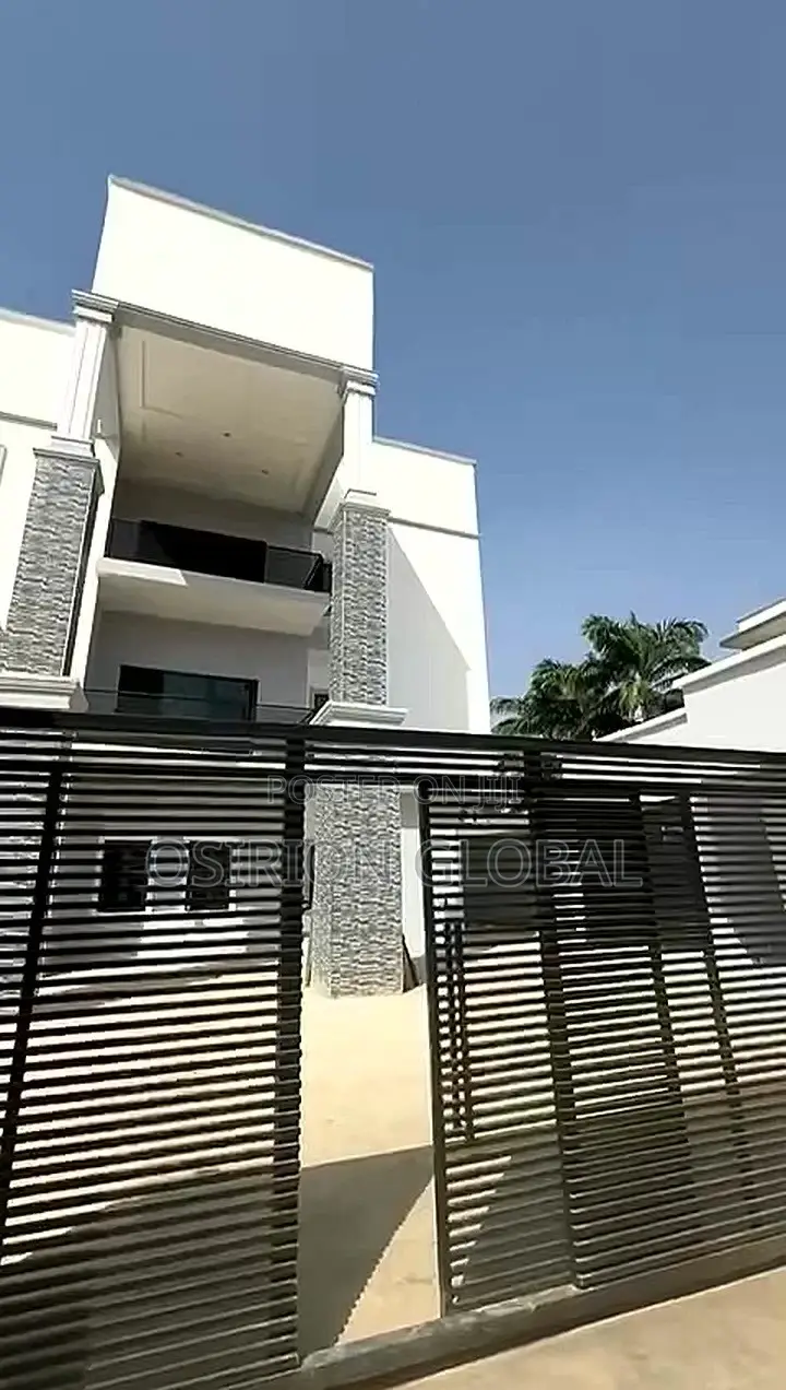 3bdrm Block of Flats in Guzape District for sale in Guzape District