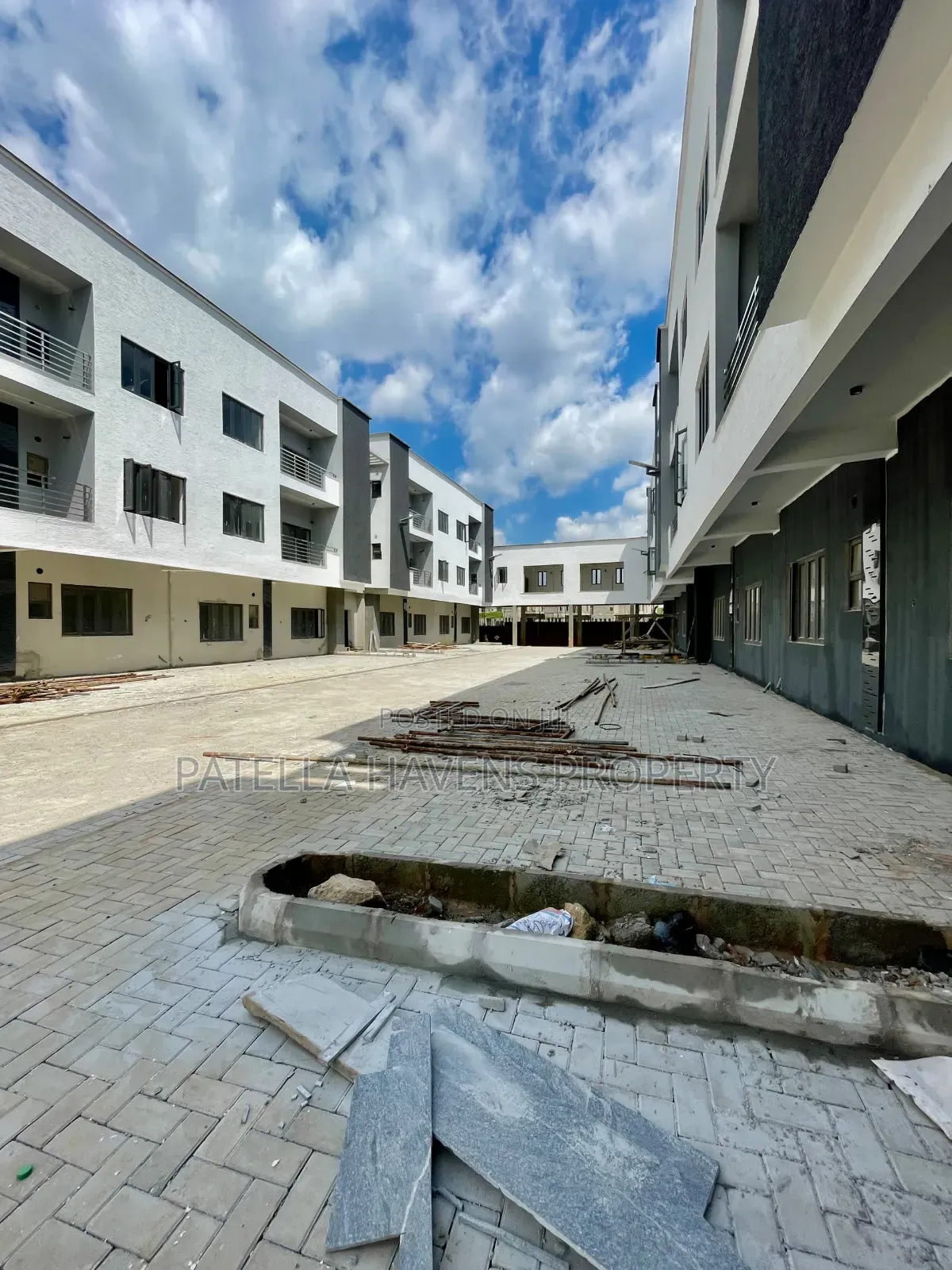 2bdrm Block of Flats in Katampe (Main) for sale in Katampe (Main)