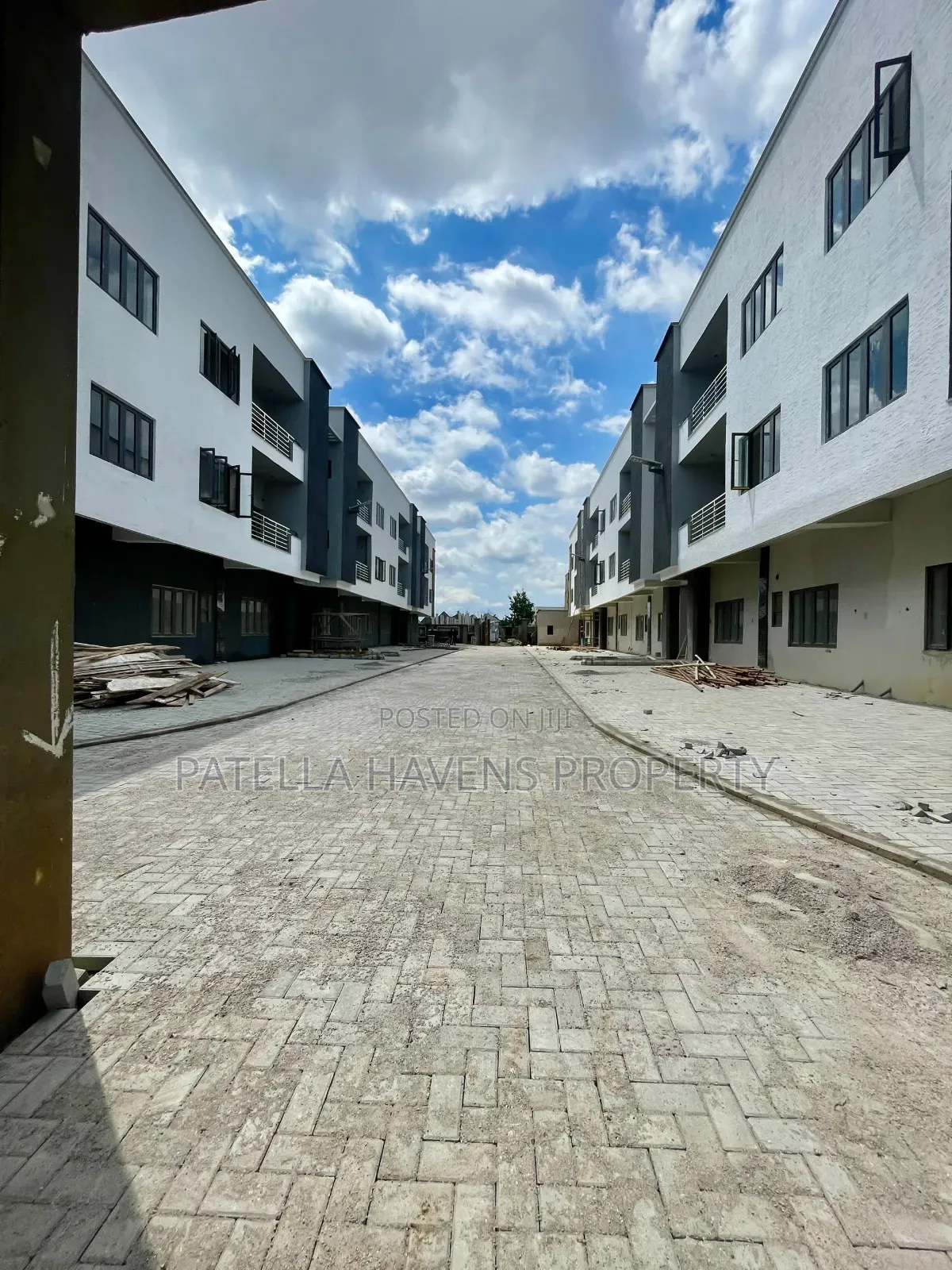 2bdrm Block of Flats in Katampe (Main) for sale in Katampe (Main)