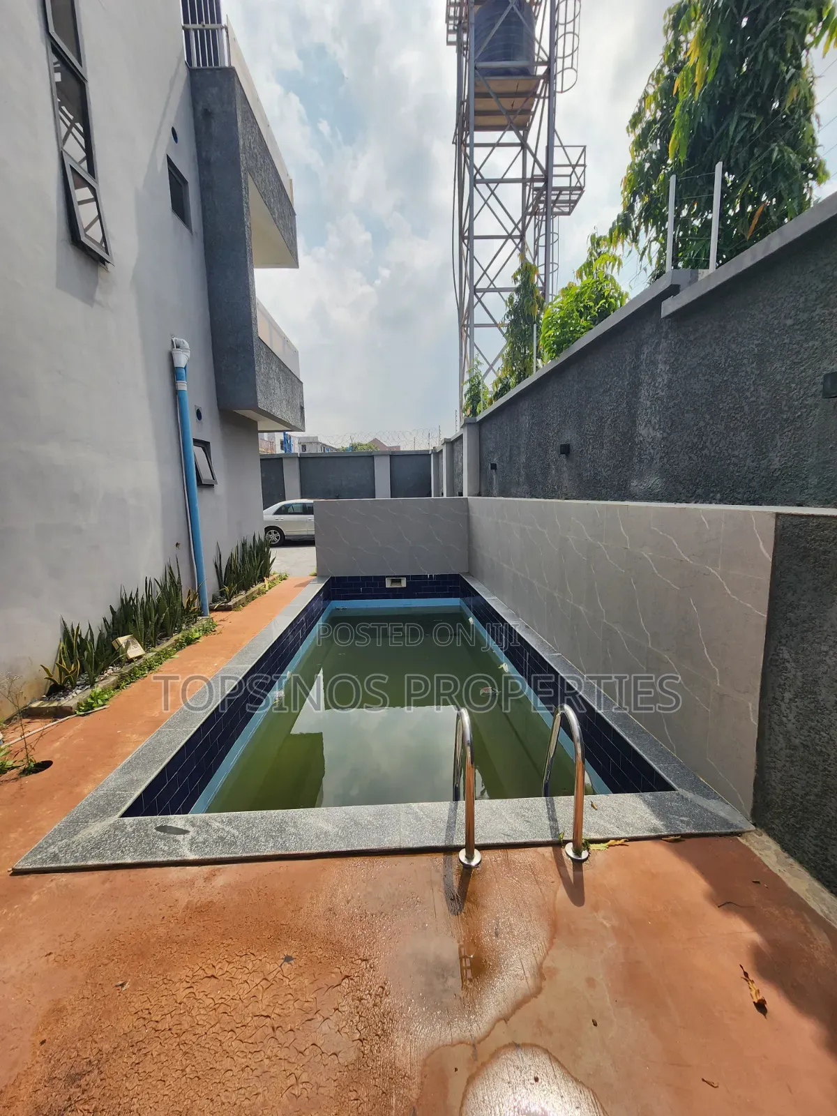 5bdrm Duplex in Life Camp for rent in Life Camp