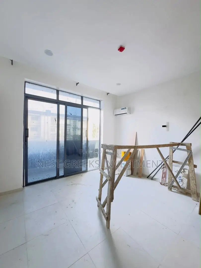 3bdrm Apartment in Ikeja GRA for sale in Ikeja GRA