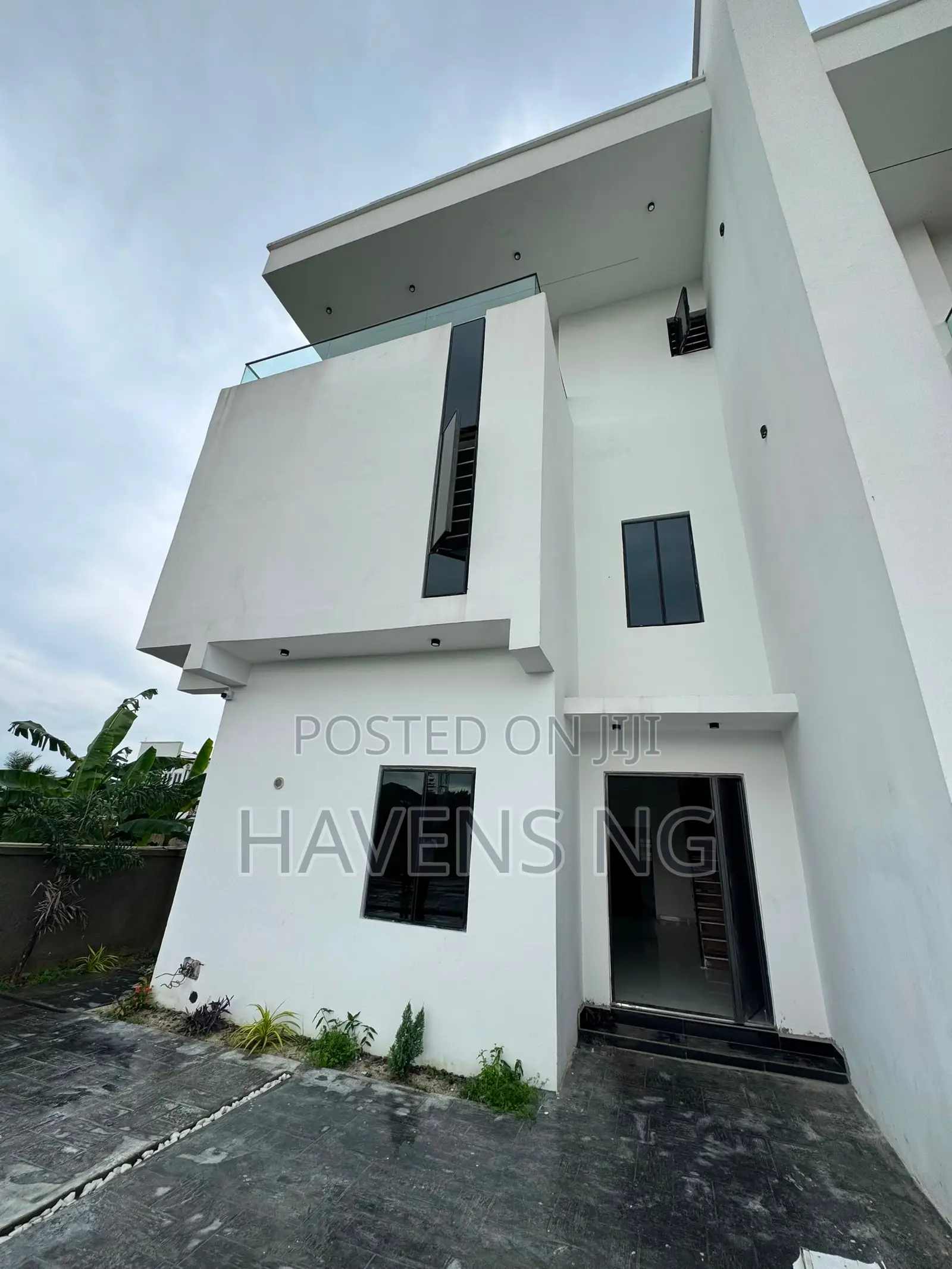 4bdrm Duplex in Obio-Akpor for sale in Obio-Akpor