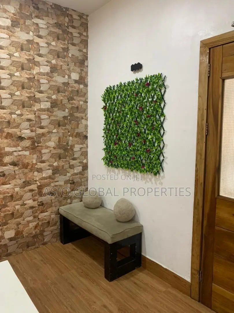 5 Bedroom Self Compound | Snooker/Pool/Cinema/Ps5 in Lekki Phase 1 in Lekki Phase 1