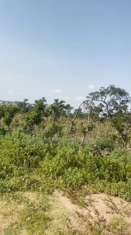 180sqm Estate Plot for 2 Bedroom Terrace Duplex in Guzape District