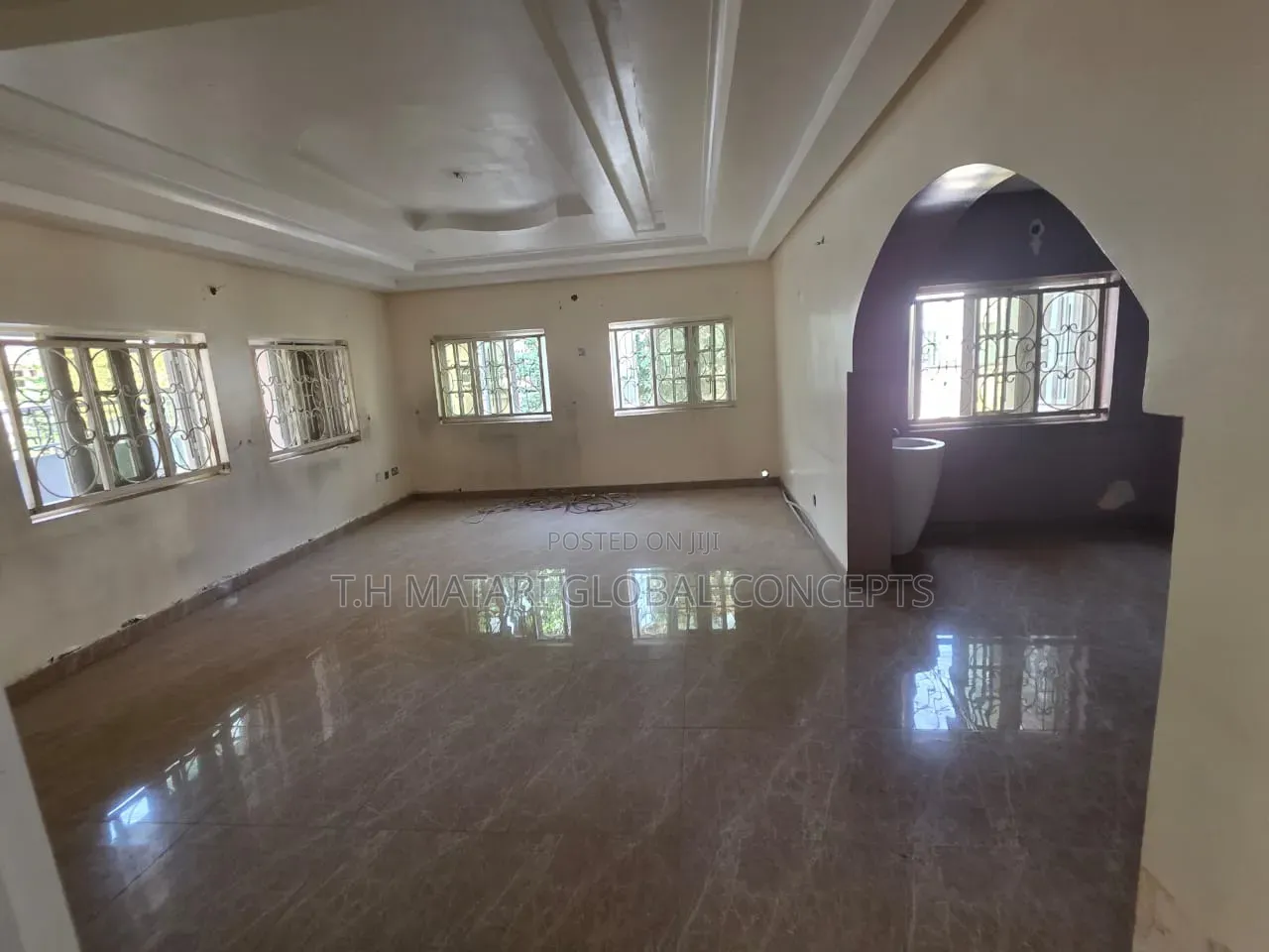 6bdrm Duplex in King'S Park Estate, Kaura for rent in Kaura