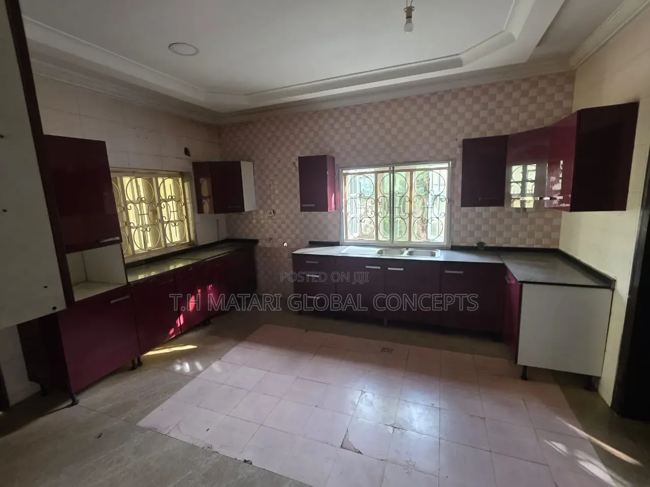 6bdrm Duplex in King'S Park Estate, Kaura for rent in Kaura