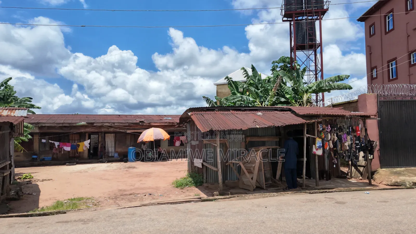 1 Plot of Land and 2bdrm House in Umuahia for Sale in Umuahia