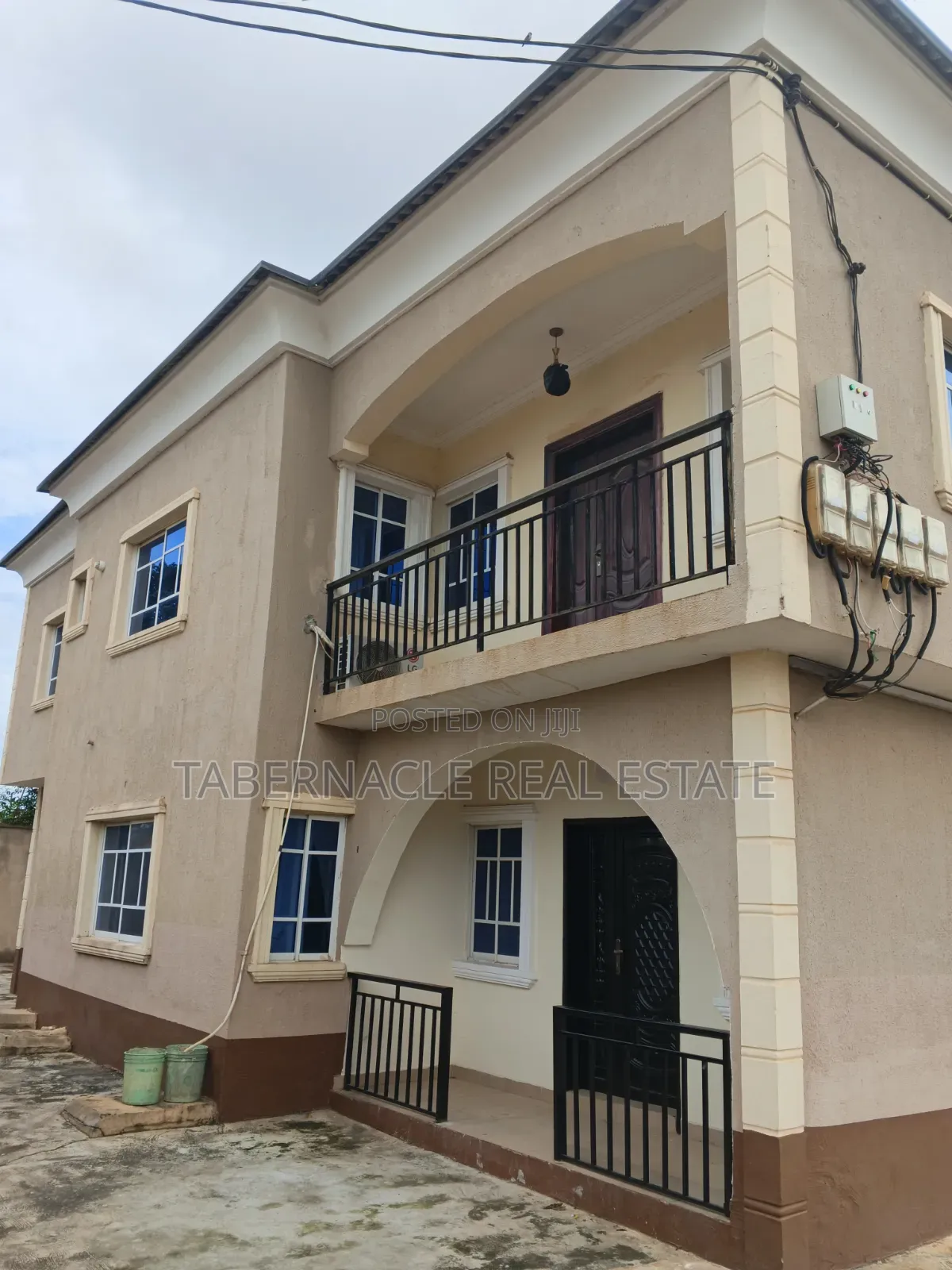 3bdrm Block of Flats in Oreyo Ikorodu for rent in Ikorodu