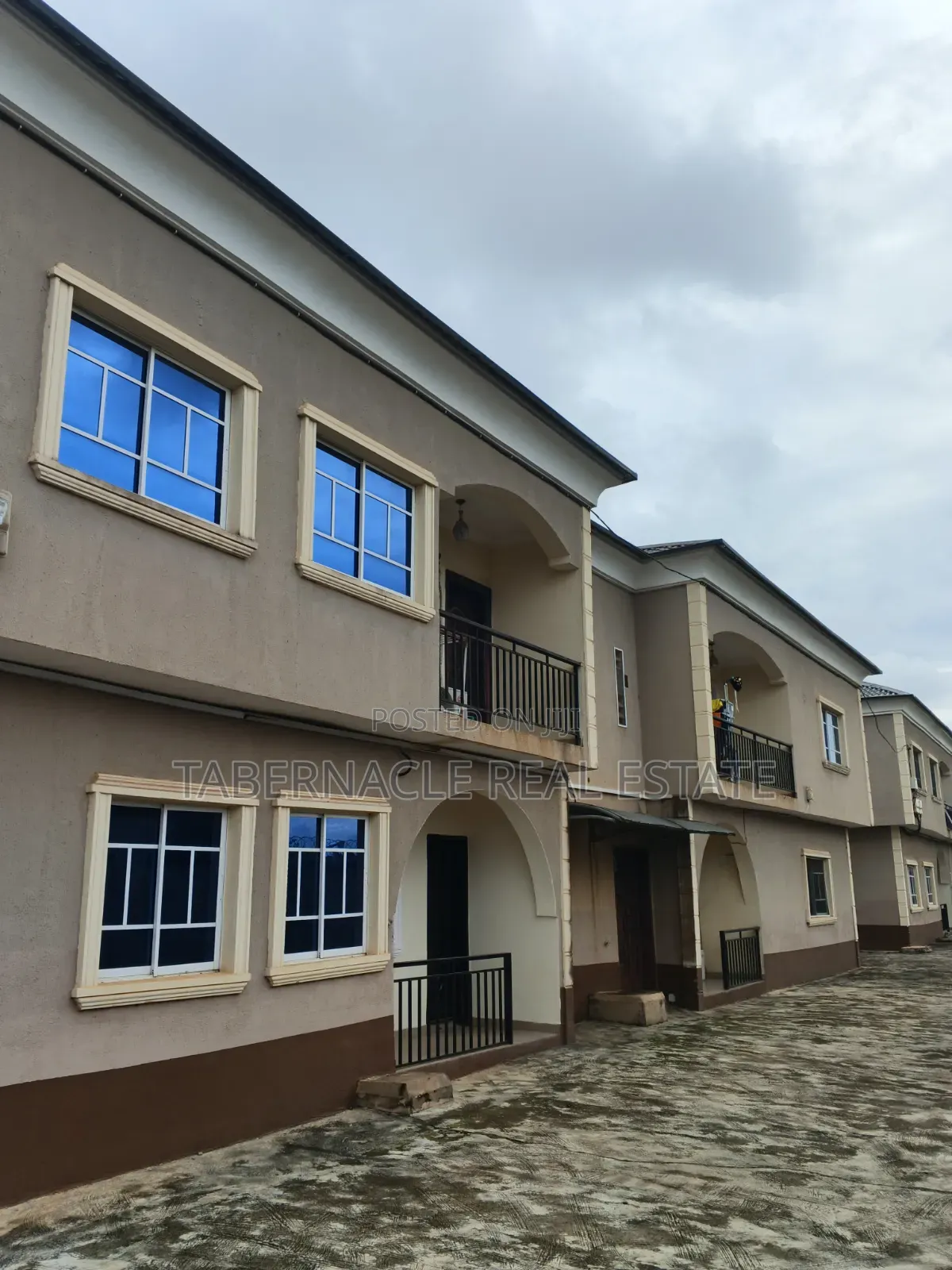 3bdrm Block of Flats in Oreyo Ikorodu for rent in Ikorodu