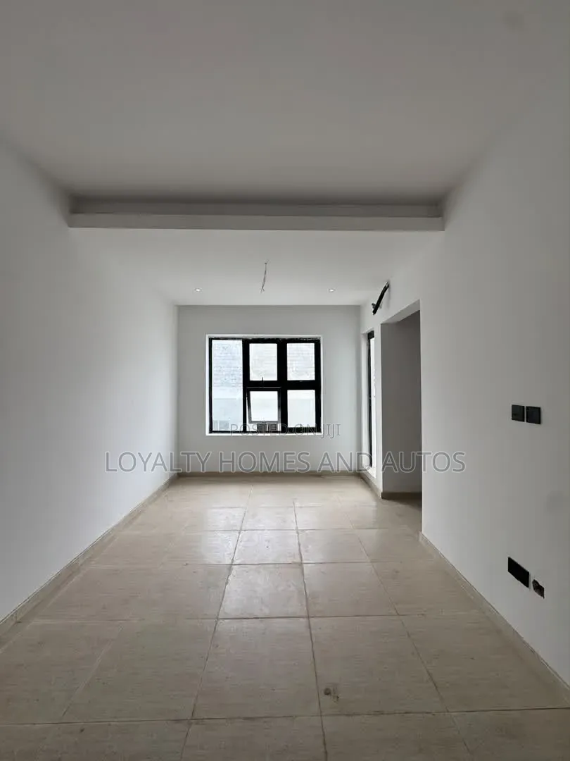 3bdrm Maisonette in Lekki Phase 1 for sale in Lekki Phase 1