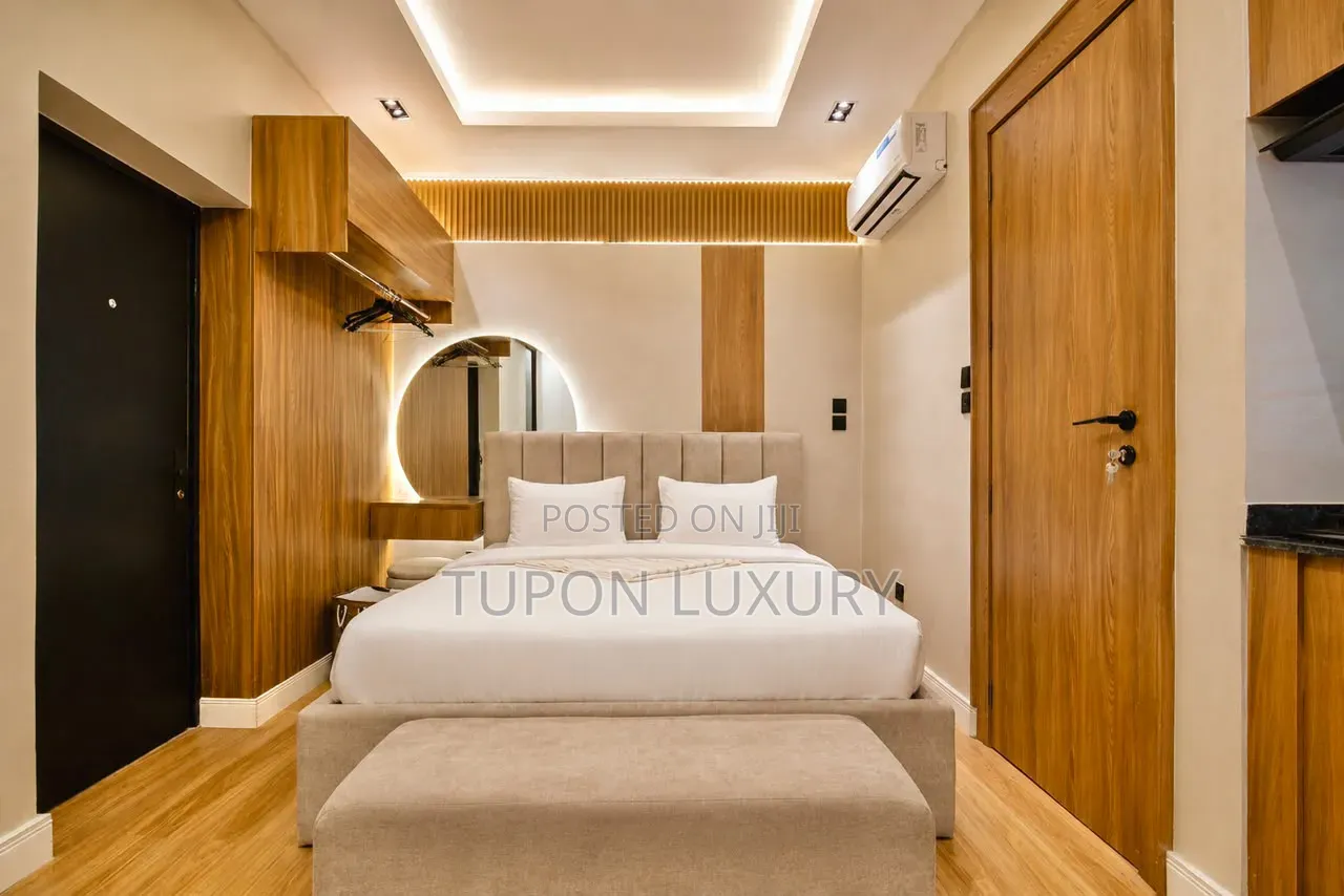 Luxury Studio Apartment With Pool and Gym in Lekki Phase 1
