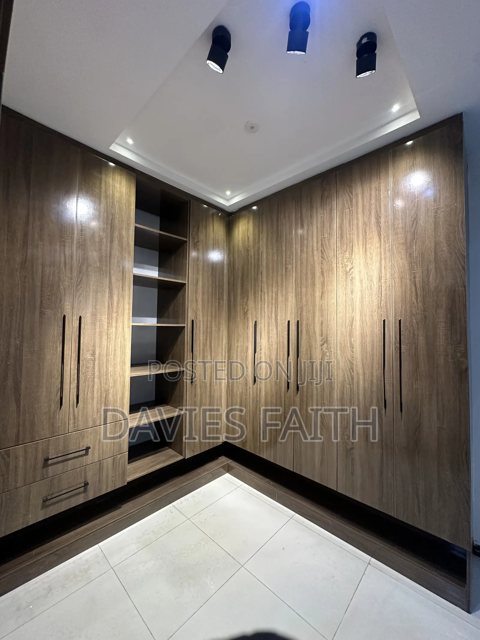 3bdrm Townhouse / Terrace in Karsana for rent in Karsana