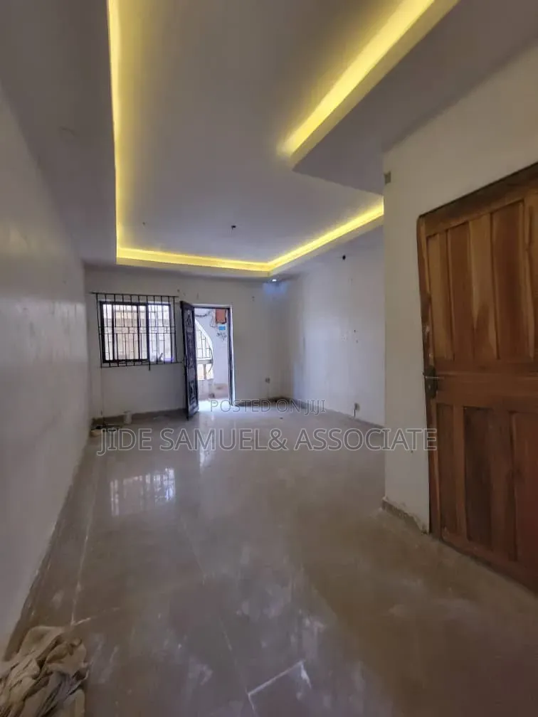 Furnished Mini Flat in Baruwa for rent in Baruwa