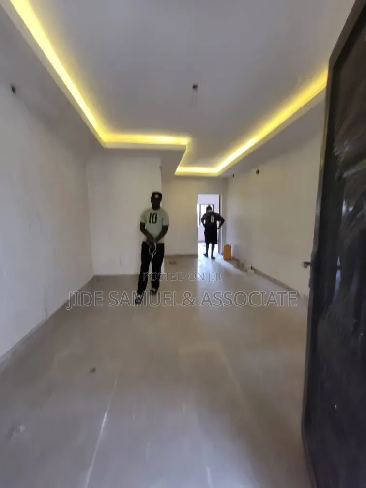 Furnished Mini Flat in Baruwa for rent in Baruwa