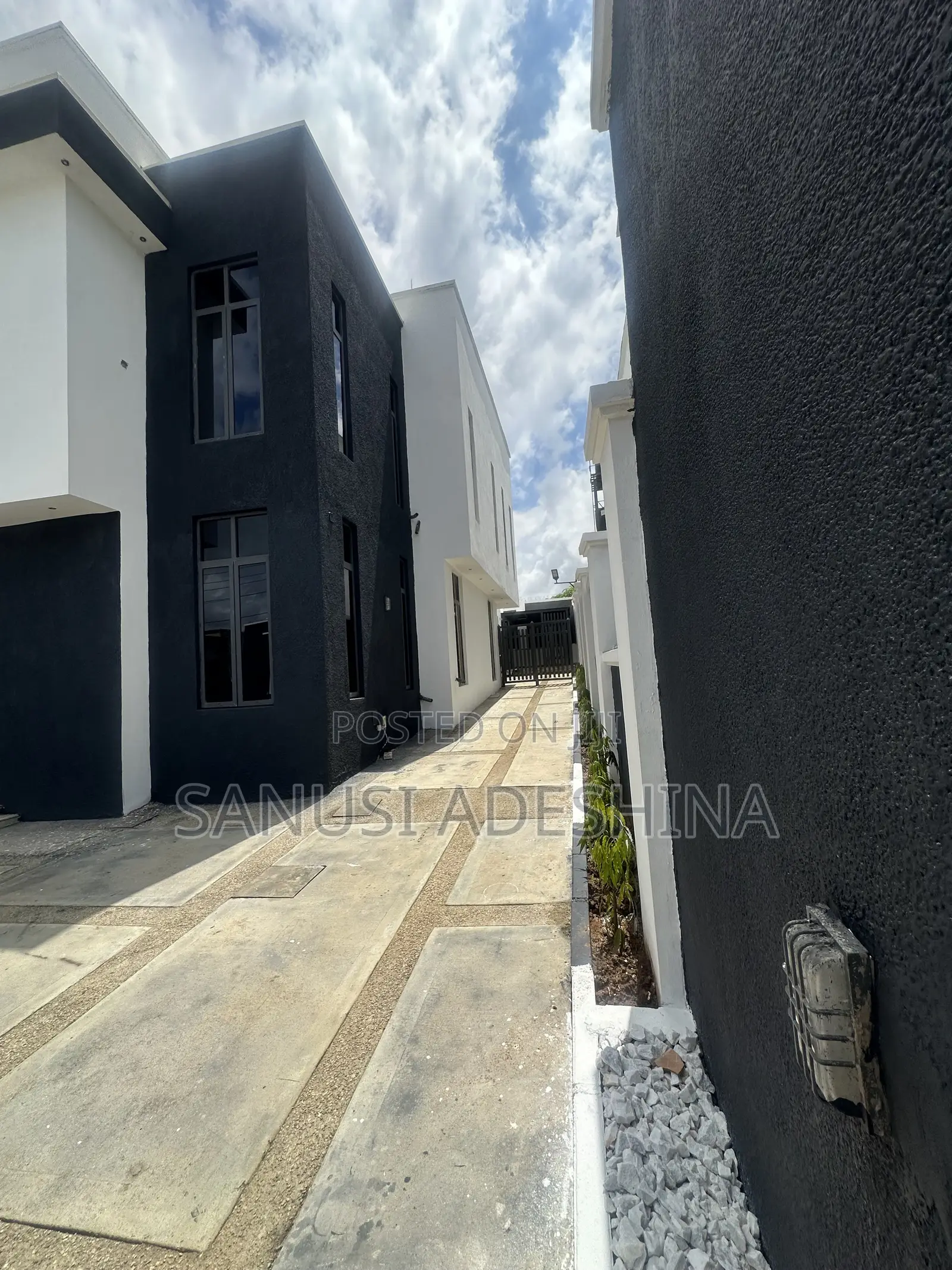 5bdrm Duplex in Gwarimpa Estate,Fct, Gwarinpa for sale in Gwarinpa