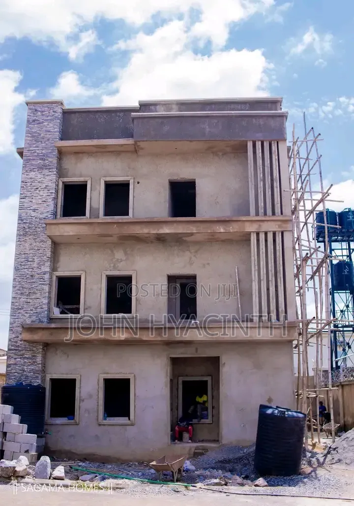 Furnished 2bdrm Duplex in Dawaki, Kado, for sale in Kado