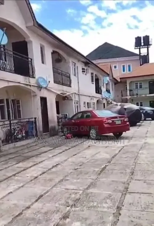 2bdrm Block of Flats in Royal Palm Will, Ado / Ajah for sale in Ado / Ajah