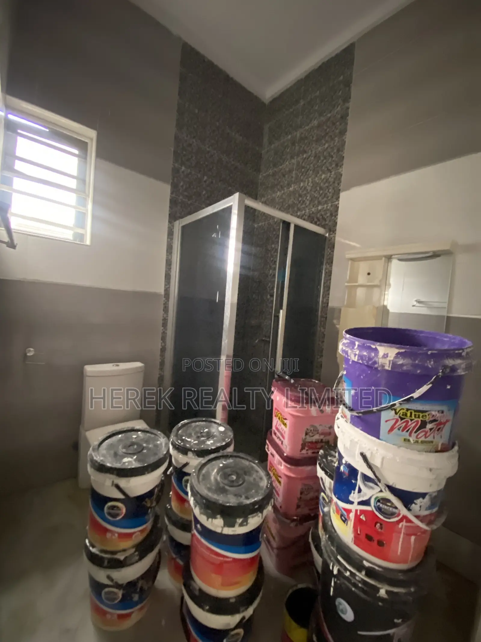 4bdrm Duplex in Empire Estate, Chevron for rent in Chevron