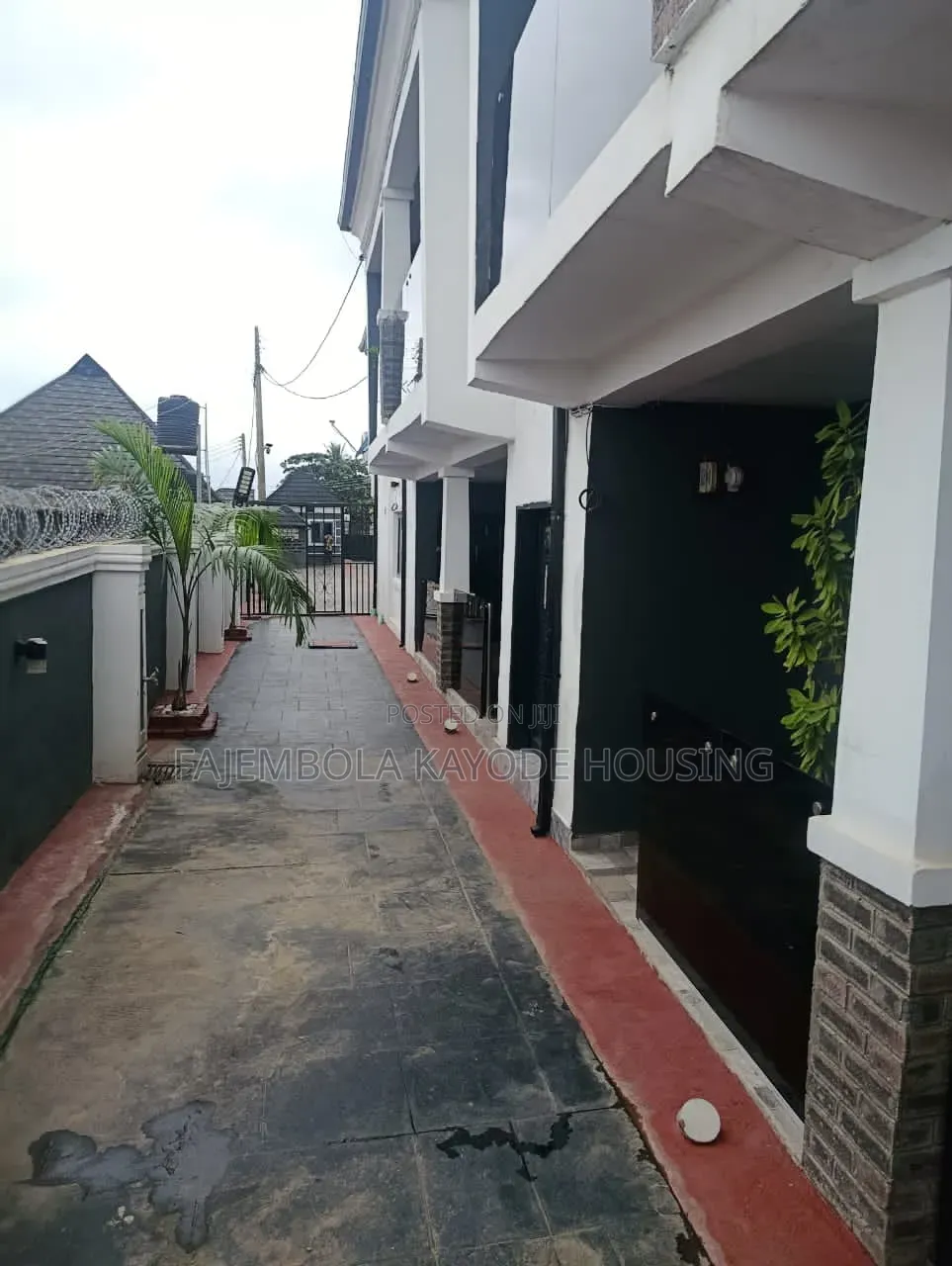3bdrm Block of Flats in Alexander, Apata for rent in Apata