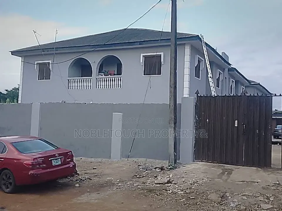 3bdrm Block of Flats in Akesan Igando Lagos for sale in Akesan