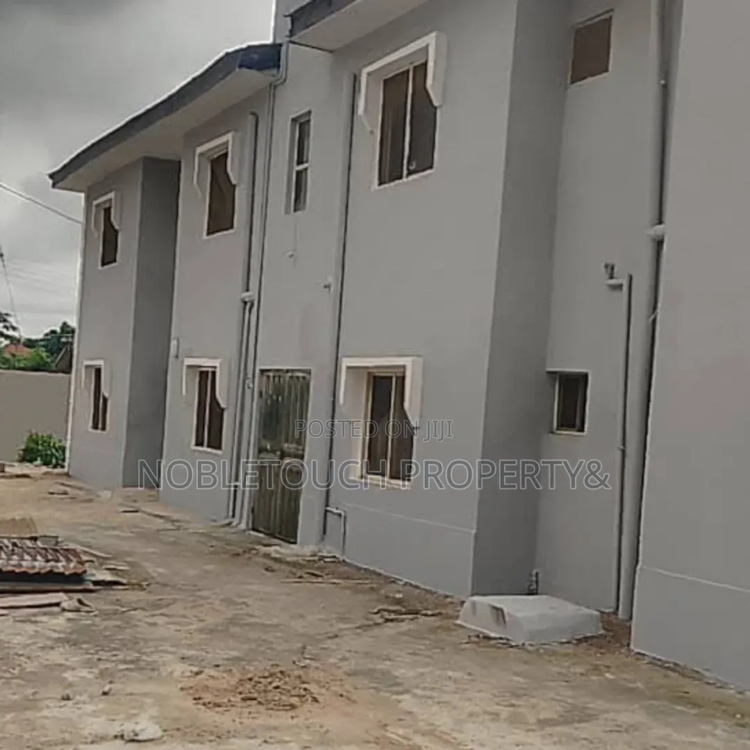 3bdrm Block of Flats in Akesan Igando Lagos for sale in Akesan